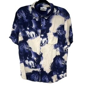 Cotton On Mens The Exorcist Blue White Collared Short Sleeve Button Up Shirt